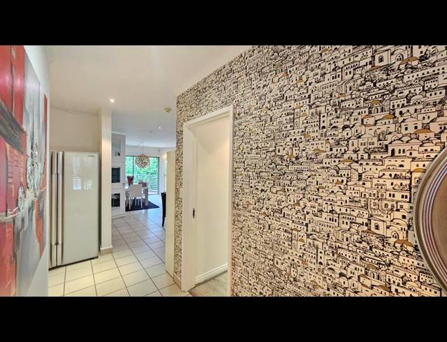 2 BEDROOM PROPERTY TO RENT IN SANDHURST